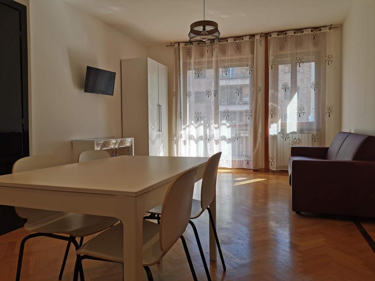 Pergolesi Apartments ミラノ エクステリア 写真